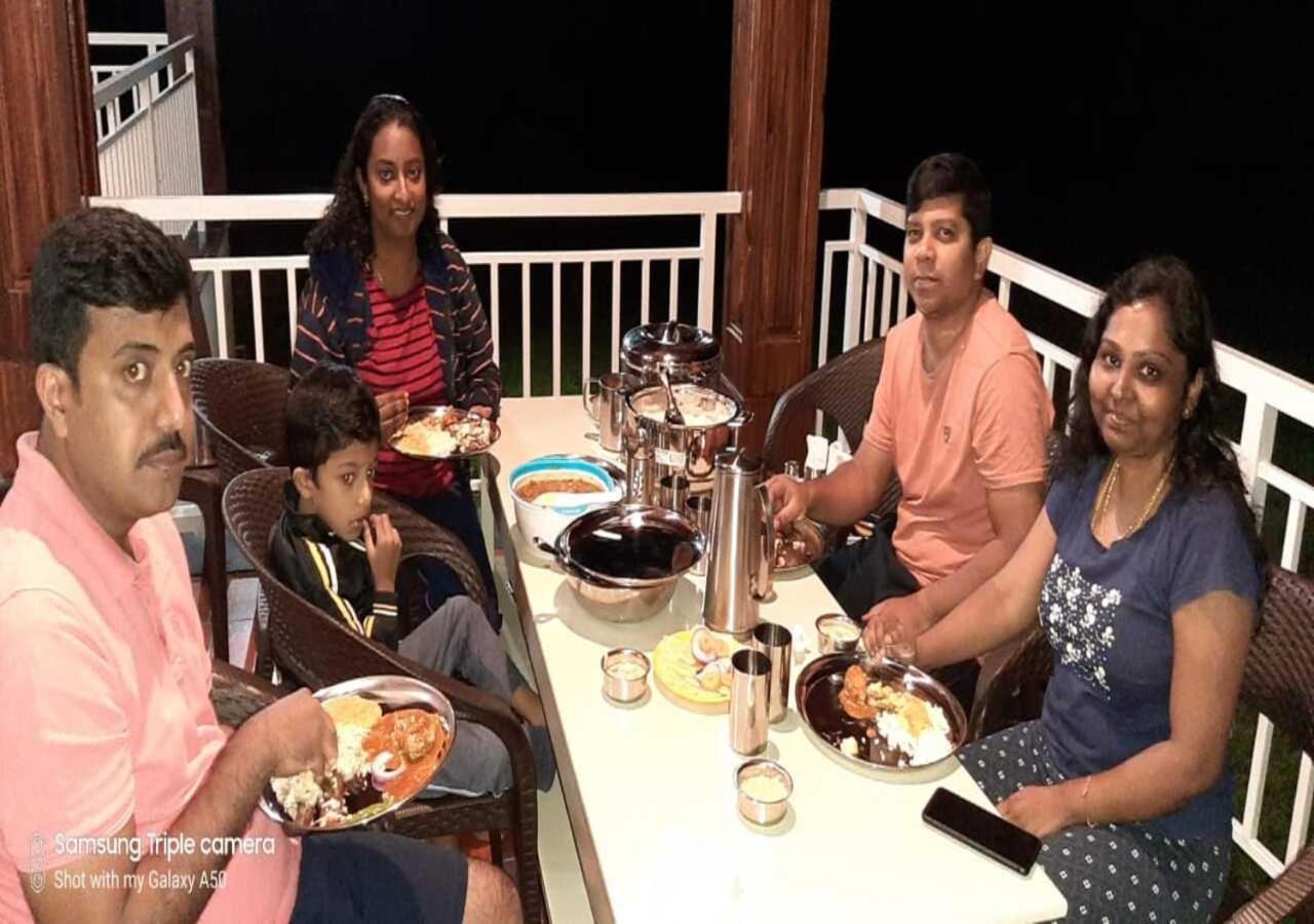 ホテル Coffee Safari Chikmagalūr エクステリア 写真